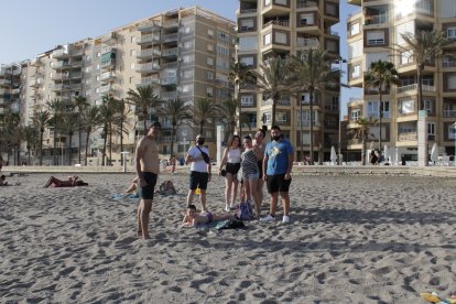Atípica noche de San Juan marcada por el coronavirus.