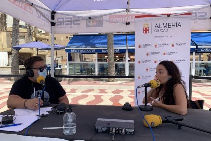 La profesora Cristina Samaniego ha tenido que cerrar su escuela.
