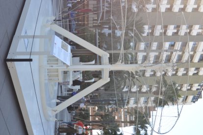 Exposición sobre Leonardo Da Vinci en la Plaza de las Velas.