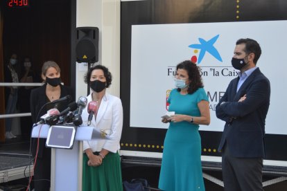 Exposición sobre Leonardo Da Vinci en la Plaza de las Velas.