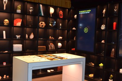 Exposición sobre Leonardo Da Vinci en la Plaza de las Velas.