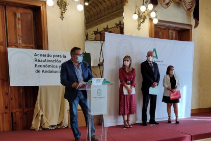 Presentación en Almería del Acuerdo para la Reactivación Económica y Social en Andalucía,