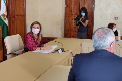 Presentación en Almería del Acuerdo para la Reactivación Económica y Social en Andalucía,