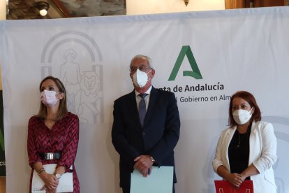 Presentación en Almería del Acuerdo para la Reactivación Económica y Social en Andalucía,