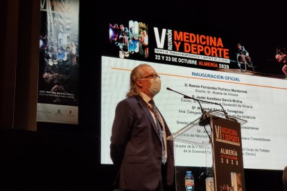 Apertura de la V Reunión de Medicina y Deporte.