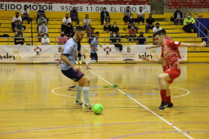Superioridad de los celestes en la pista.