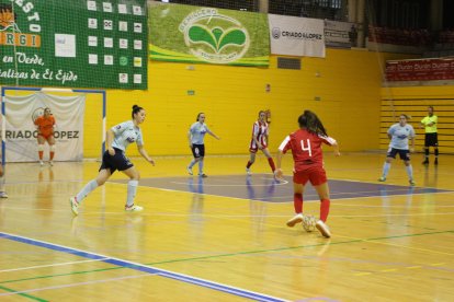 Juago de ataque desde el primer minuto,