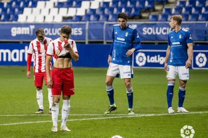 Corpas se dispone a lanzar el penalti.