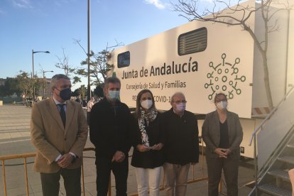 Más de mil personas están citadas para el cribado en Vícar.