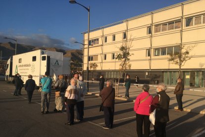 Las pruebas se realizan a través de test de antígenos.