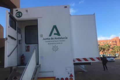 Más de 1.000 almerienses, citados para los test.