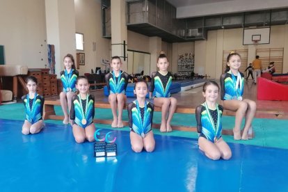 Las más pequeñas subieron al podio.