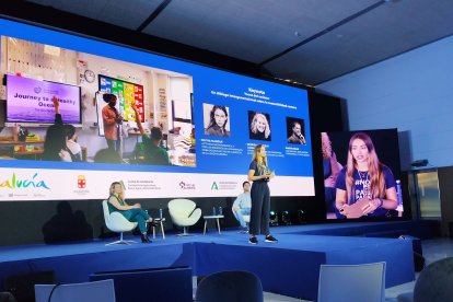 Intervención de Olivia Mandle, activista y embajadora de Sun&Blue Congress.