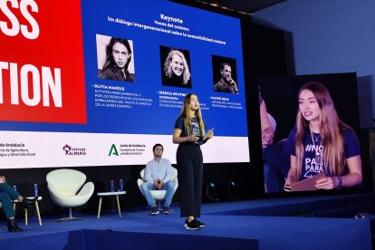 Intervención de Olivia Mandle, activista y embajadora de Sun&Blue Congress.