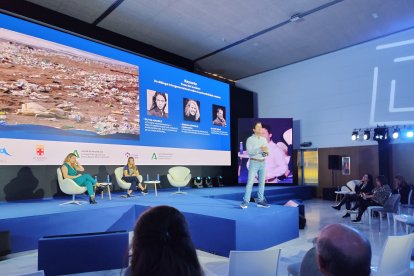 Asistentes a la ponencia de Nacho Dean y Olivia Mandle.