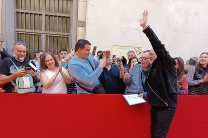 Karra Elejalde recibe una estrella y el premio Almería, Tierra de Cine en FICAL 2024.