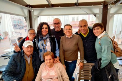 Juan Mesa Guerrero, Labi Champion, junto a su familia.