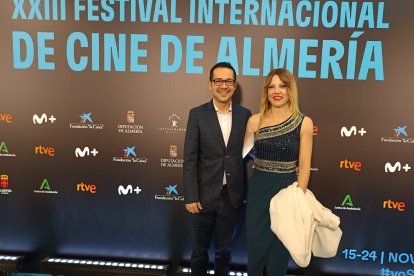 Alberto Cerezuela y su esposa, Noelia Pérez.