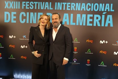 Eva Martín y Manuel Regueiro, los marqueses de La Promesa.