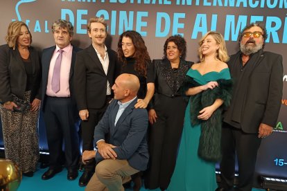 Equipo de la serie El Marqués.