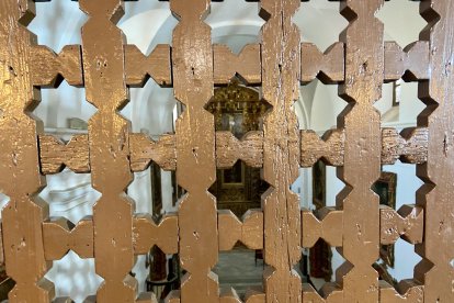 El coro alto, desde donde las hermanas cantaban y oraban.