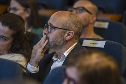 Momentos de la gala entre el público.
