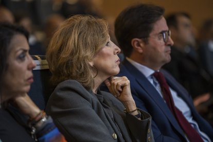 La parlamentaria andaluza, Julia Ibáñez, junto al alcalde de El Ejido, Francisco Góngora.