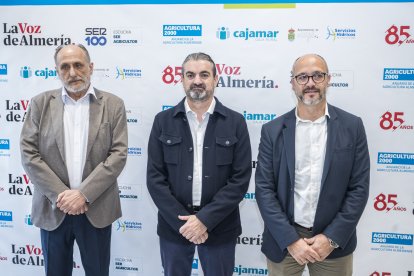 Jacinto Castillo junto a José Colomina y Eutimio Gómez de Aqualia.
