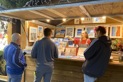 Inauguración del mercadillo de Navidad en la Avenida Federico García Lorca.