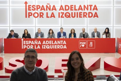 Primera reunión de la Ejecutiva Federal del PSOE.