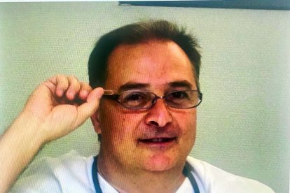 Carlos Marcote ha trabajado más de 40 años como anestesista.