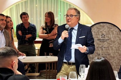 arlos Marcote dirigió unas palabras en el homenaje que recibió el viernes 22 de noviembre.