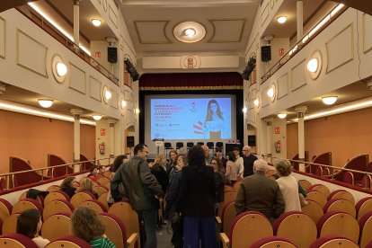 I gala de entrega de premios organizada en Almería por la Asociación Foro de Mujeres Líderes y Combo Comunicación.