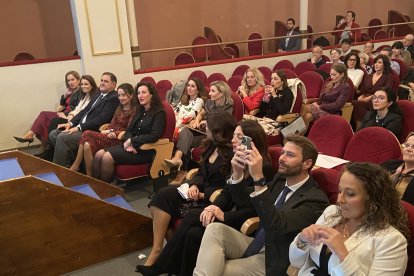 I gala de entrega de premios organizada en Almería por la Asociación Foro de Mujeres Líderes y Combo Comunicación.