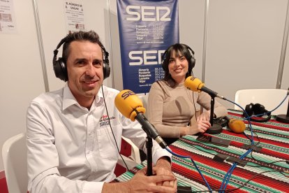 Fran García y Marina Ginés llevan los micrófonos de la SER a Ugíjar con Expoalpujarra.