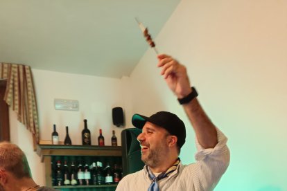 El dj almeriense Óscar Gil en los Apeninos de Italia.