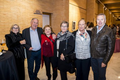 Gertru, José Miguel Cantón, Gloria Trtosa, Soco, María Dolores Martínez y José Francisco Ramos.