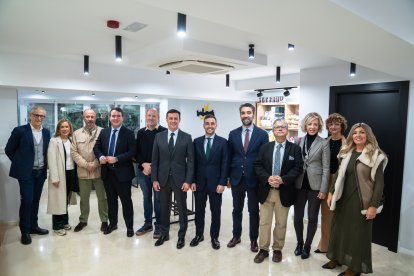 Foto de familia en la inauguración de Sabores Almería.