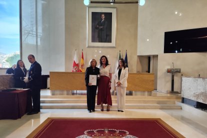 Escudo de Oro a María del Mar Molero Rodríguez.