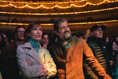 Público disfrutando del festival Siente Los 80's.