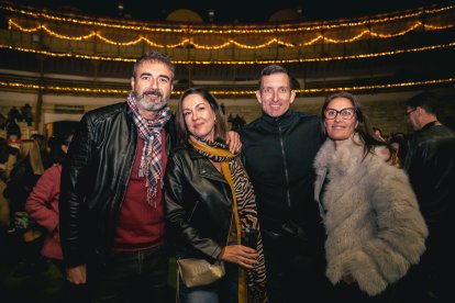 Público disfrutando del festival Siente Los 80's.