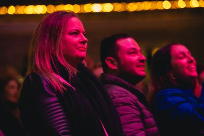 Público reunido en la Plaza de Toros de Almería.