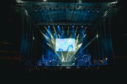 Gran ambiente en la Plaza de Toros de Almería.