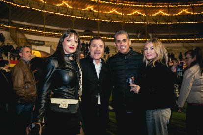 Público asistente al festival ochentero.