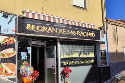 Fachada de El Gran Kebab Rachid.