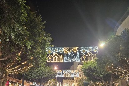 El centro de Almería, lleno con el Heraldo Real.