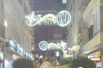 El centro de Almería, lleno con el Heraldo Real.