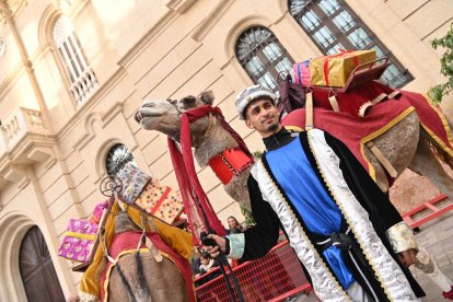 Las mejores imágenes de la Cabalgata de Reyes en Almería.