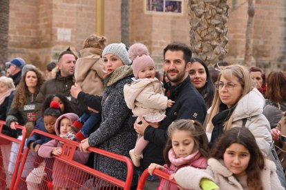 Las mejores imágenes de la Cabalgata de Reyes en Almería.