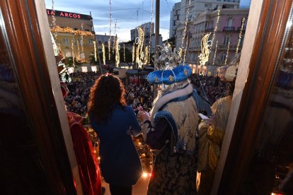 Las mejores imágenes de la Cabalgata de Reyes en Almería.